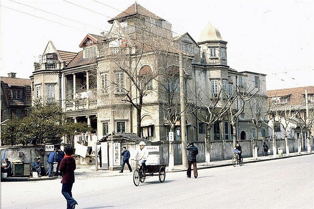 b_vip_3C4598AEF20845014B158D7C39717129[1]