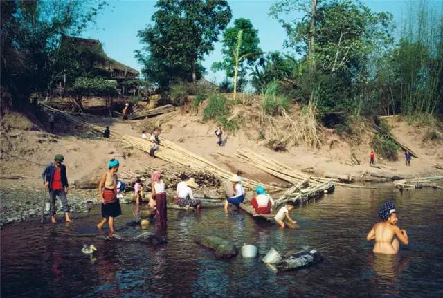 1adefaaab01cac8f39158e1ad3803d28